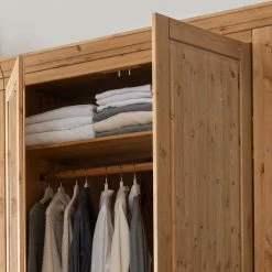 310x215x62 Massivholzschrank In Eichefarben - Voeca -Wohnen Shop 310x215x62 massivholzschrank in eichefarben aus kiefer mit spiegeln voeca 04