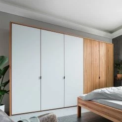 5-türiger Kleiderschrank Aus Kernbuche & Weißglas - Izmaldon -Wohnen Shop 5 tueriger kleiderschrank aus kernbuche weissglas mit passepartout izmaldon 02