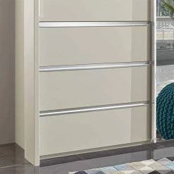 Beiger Schlafzimmerschrank Pastranav Mit Sechs Schubladen 11 Beiger Schlafzimmerschrank Pastranav Mit Sechs Schubladen -Wohnen Shop beiger schlafzimmerschrank sechs schubladen schwebetueren mit spiegel pastranav 03