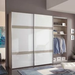 Glas Schwebetüren Schrank In Weiß & Grau - Pruducia -Wohnen Shop glas schwebetueren schrank in weiss grau 3 tuerig pruducia 04