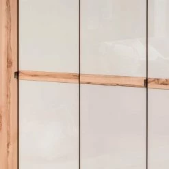 Großer Kleiderschrank Mit Sechs Türen - Krofun -Wohnen Shop grosser kleiderschrank mit sechs tueren in kernbuche beige glas krofun 04