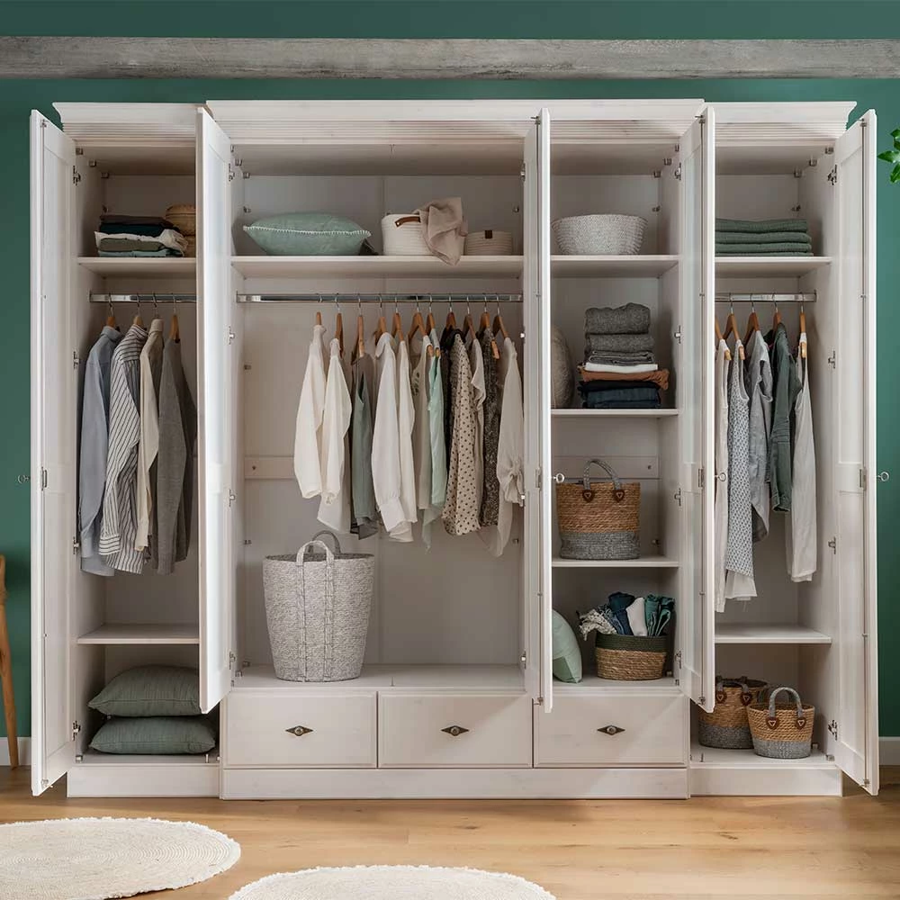 Landhaus Kleiderschrank In Weiß Gewachst - Beato 5 Landhaus Kleiderschrank In Weiß Gewachst - Beato – Bild 3