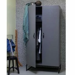 Moderner Kleiderschrank In Grau & Schwarz - Firgetta 10 Moderner Kleiderschrank In Grau & Schwarz - Firgetta -Wohnen Shop moderner kleiderschrank in grau schwarz aus massivholz metall buegelgestell firgetta 02