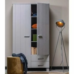 Schlafzimmer Schrank Aus Holz Grau Lackiert - Tastria -Wohnen Shop schlafzimmer schrank aus holz grau lackiert kiefer massiv tastria 01