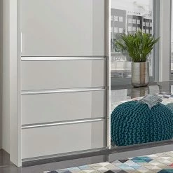 Weißer Schiebetürenschrank Mit Spiegel - Rolly -Wohnen Shop weisser schiebetuerenschrank mit spiegel 6 schubladen led licht rolly 03